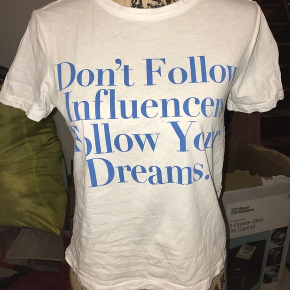 Zara Tops - Graphic tee